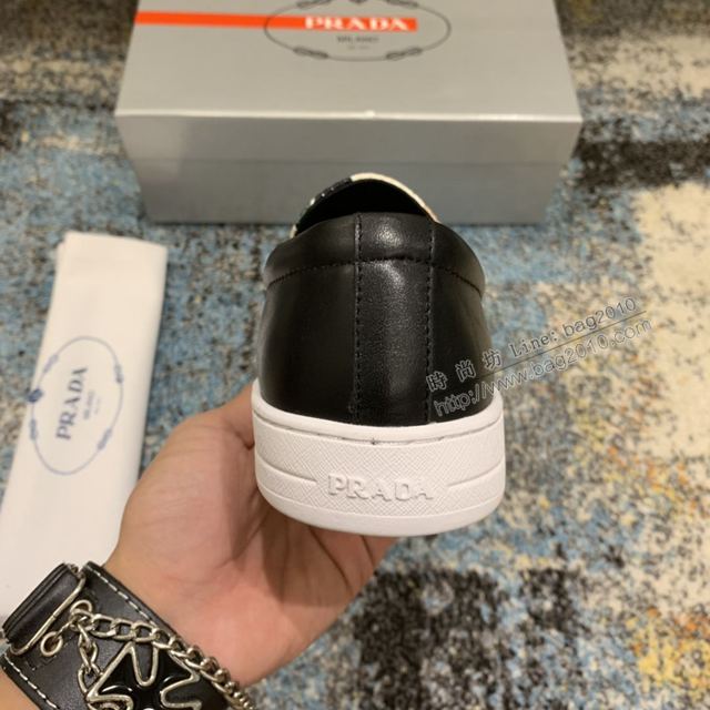 PRADA男鞋 普拉達2019早秋新款 義大利進口絲綢牛皮 普拉達休閒男鞋  hdx13477